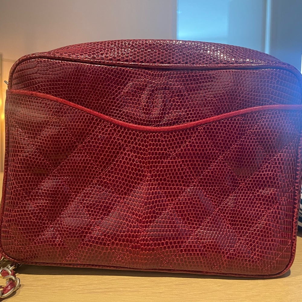 RARE Vintage Chanel Burgundy Lizard Leather Camera Bag 1986-1988